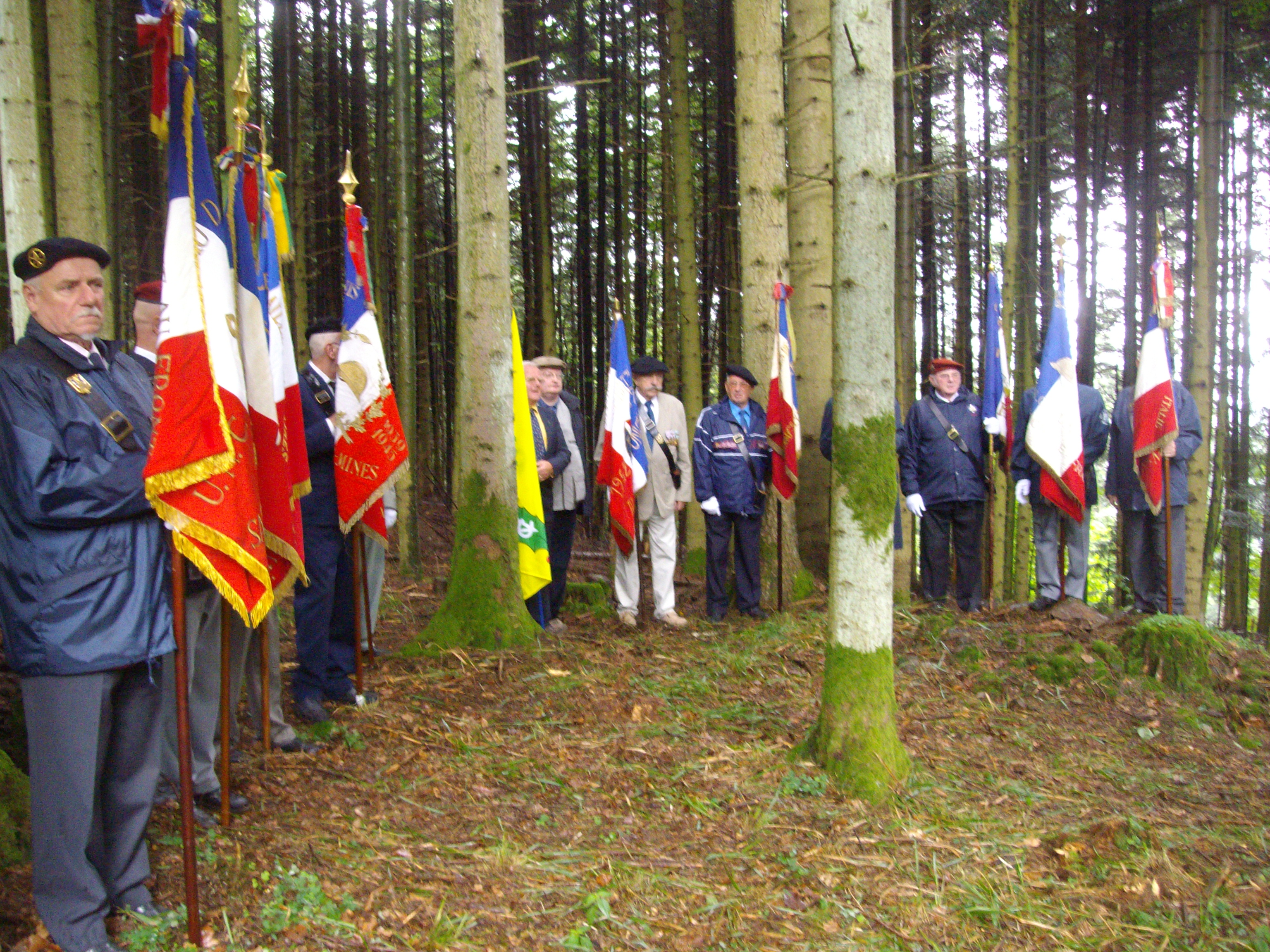 Tombe des 19 soldats français à Schlingoutte n°7