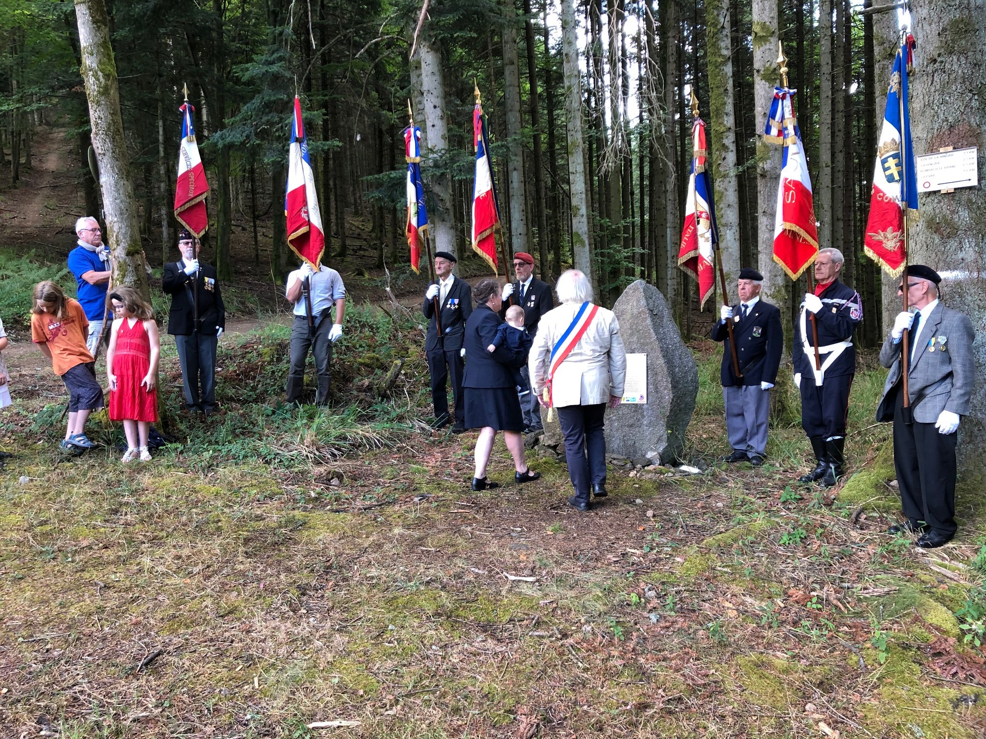 Cérémonie commémorative Tombe des 19 soldats français au Col de Schlingoutte-12